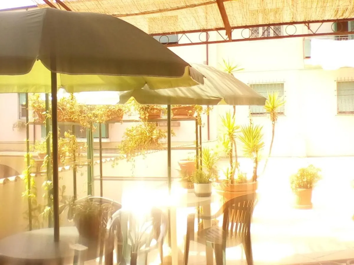Guest house Mar & Fantasy Hotel Querceta