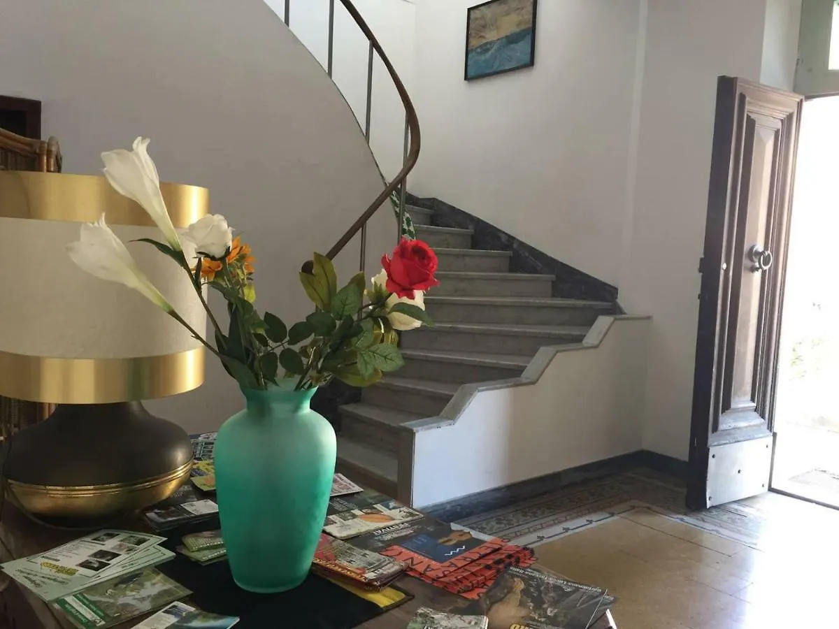 Mar & Fantasy Hotel Querceta Guest house
